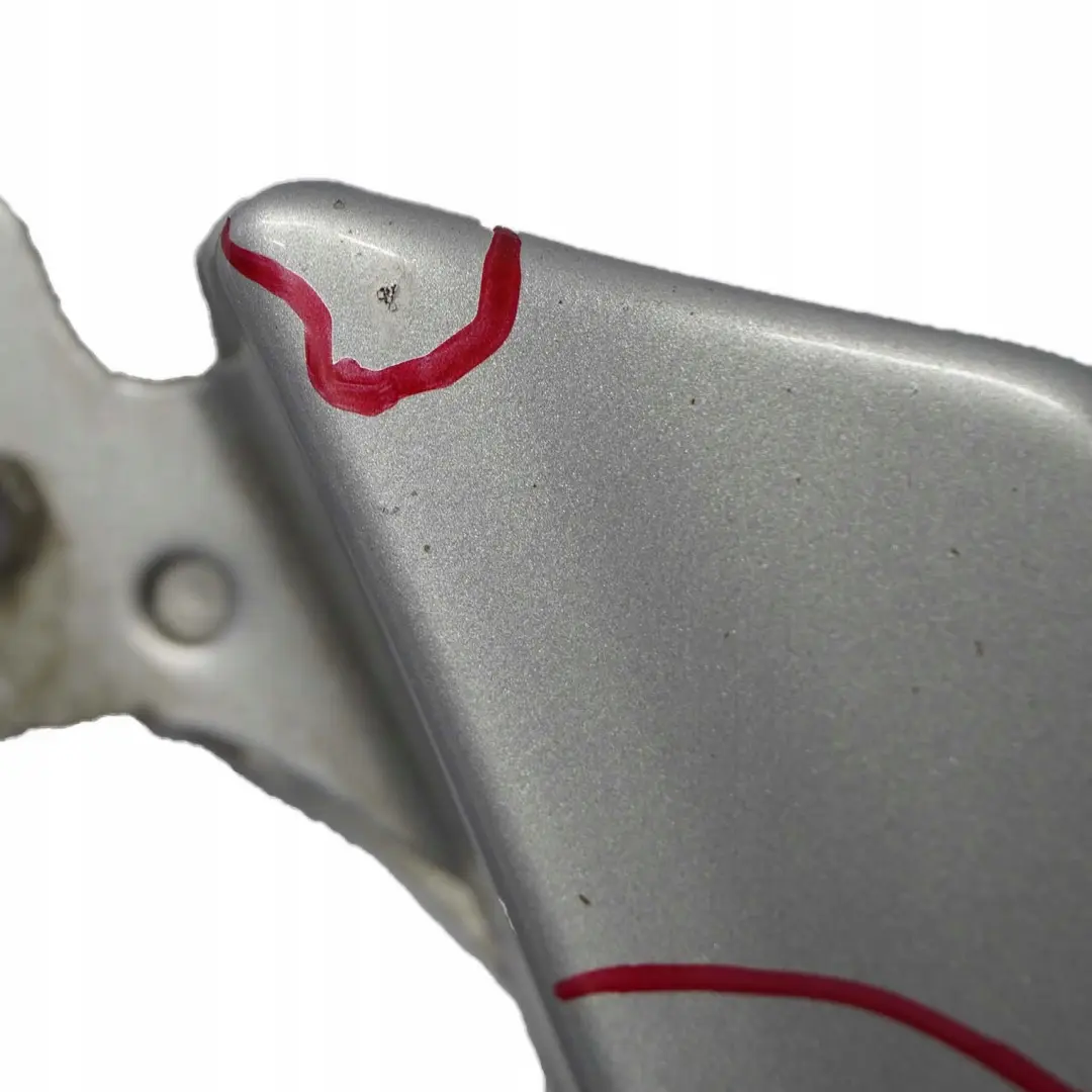 klasa W168 Maska silnika Polar silver do MERCEDES A o numerze A1688800657 MERCEDES A klasa W168 Maska silnika Polar silver - SKU A1688800657-PS3 - Numer Części A1688800657