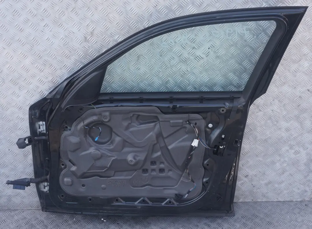BMW 1 E87 drzwi prawe przednie black saphire 475 - SKU 7191012-BS33 - Numer Części 7191012