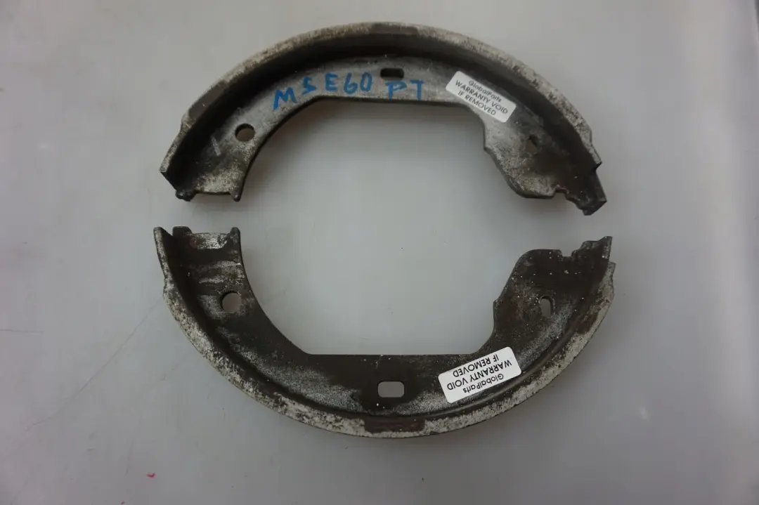 Brake Shoe Asbestos-free to BMW 5 6 7 X3 Series E60 E60N LCI M5 E63 E64 M6 E65 E66 with Part number 34416761293 BMW 5 6 7 X3 Series E60 E60N LCI M5 E63 E64 M6 E65 E66 Brake Shoe Asbestos-free - SKU 6761293 - Part number 34416761293