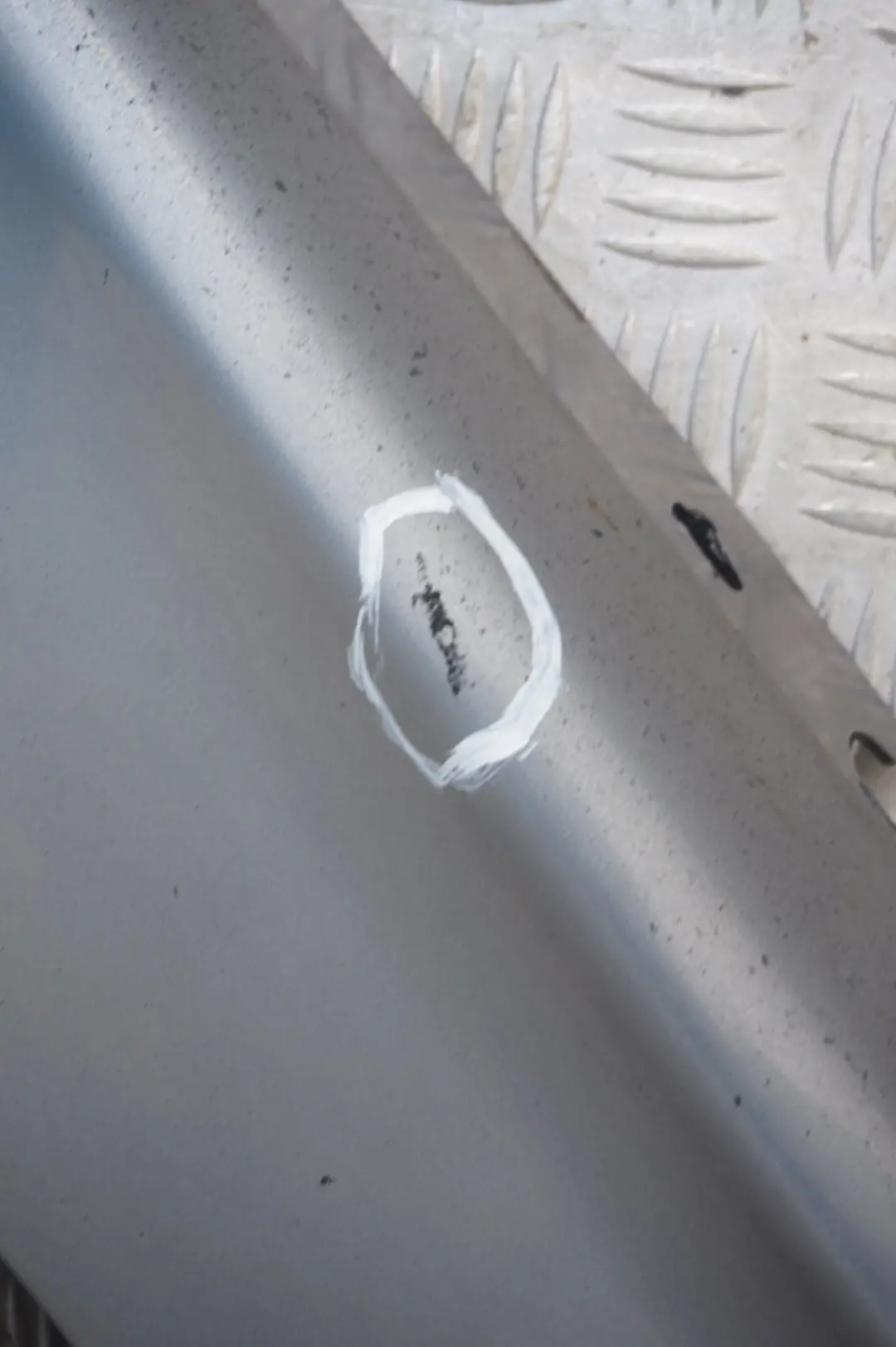 BMW E87 Listello Portiera Apertura Gonna Destro Quarzo-Blu - SKU 0032948-QB13 - Numero di parte 32948