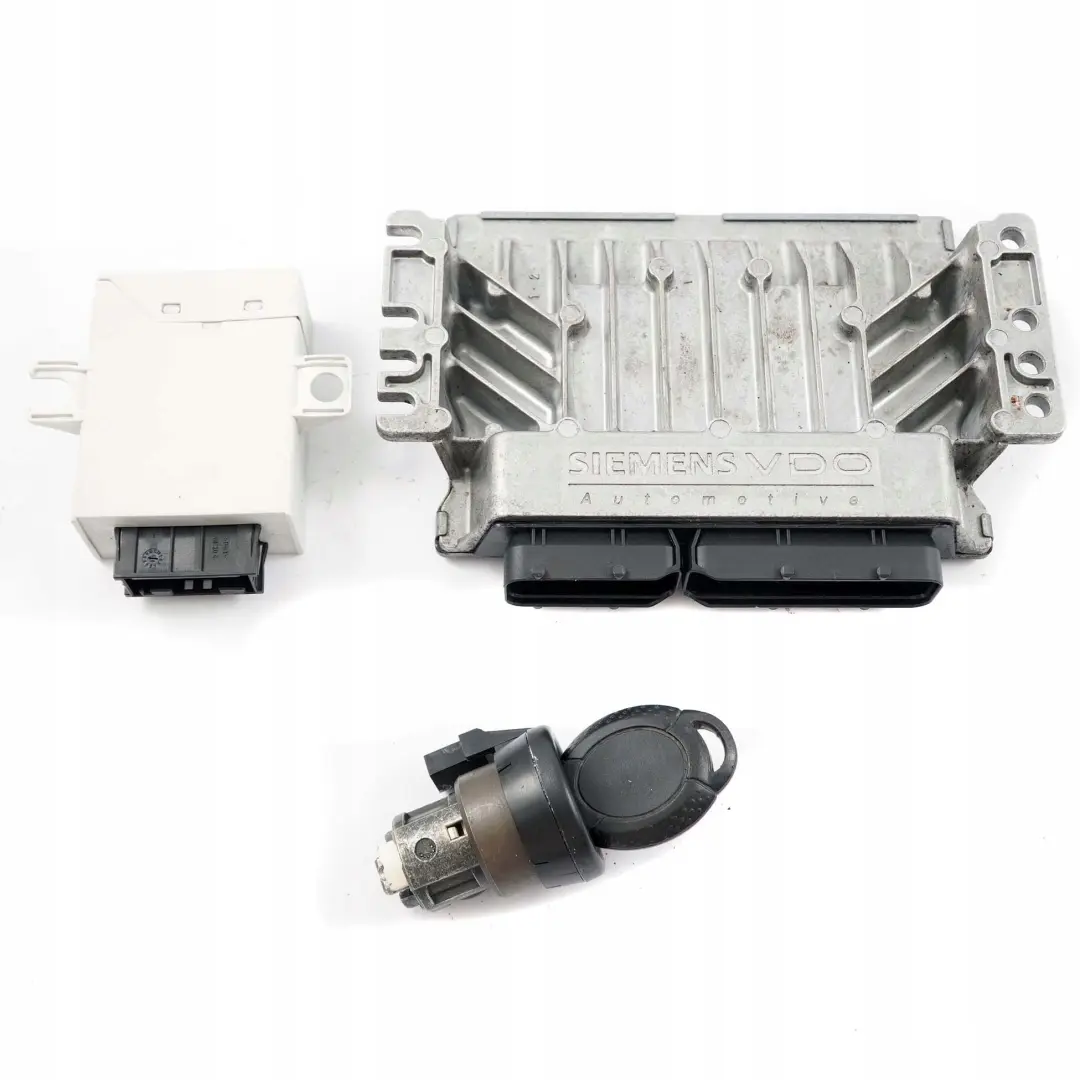 90PS Unite de Commande Moteur Ews + Cle pour Mini R50 One 1.6i W10 à propos du numéro de pièce 7545789 Mini R50 One 1.6i W10 90PS Unite de Commande Moteur Ews + Cle - SKU 7545789-4 - Numéro de pièce 7545789