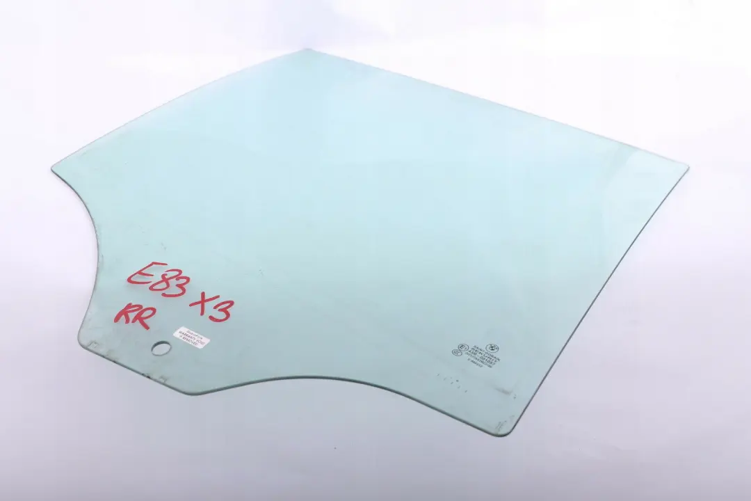 Fenetre Laterale Vert Porte Arriere Droite AS2 pour BMW X3 E83 LCI à propos du numéro de pièce 3332312 BMW X3 E83 LCI Fenetre Laterale Vert Porte Arriere Droite AS2 - SKU 3332312 - Numéro de pièce 3332312