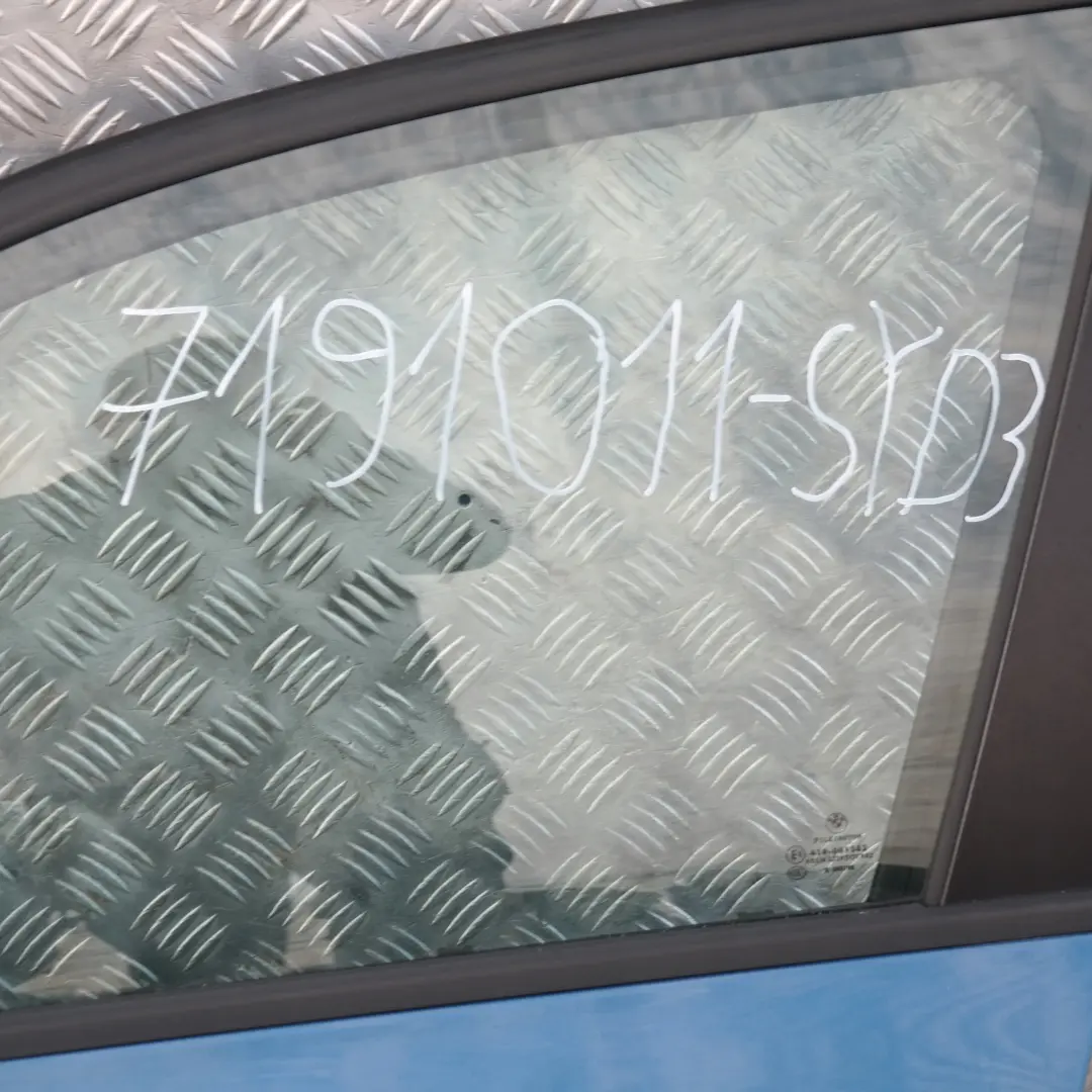 drzwi lewe przednie przód Sydney Blau A19 do BMW E87 o numerze 7191011 BMW E87 drzwi lewe przednie przód Sydney Blau A19 - SKU 7191011-SYD3 - Numer Części 7191011