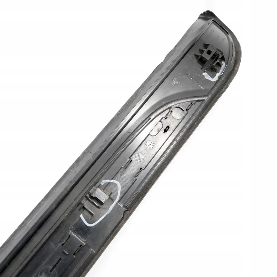 BMW 1 er E81 E82M Blende Einstieg vorne rechts - SKU 8045292 - Teilenummer 8045292