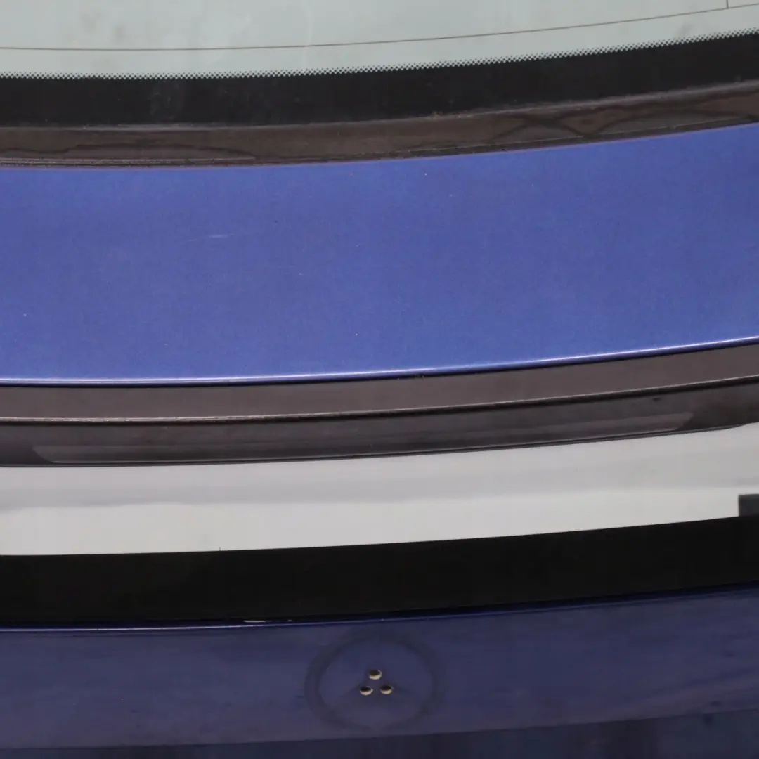 Mercedes-Benz CLC CL203 SportCoupe Boot Trunk Lid Tailgate Brilliant Silver 744 to with Part number A2037400305 Mercedes-Benz CLC CL203 SportCoupe Boot Trunk Lid Tailgate Brilliant Silver 744 - SKU A2037400305-BRS - Part number A2037400305