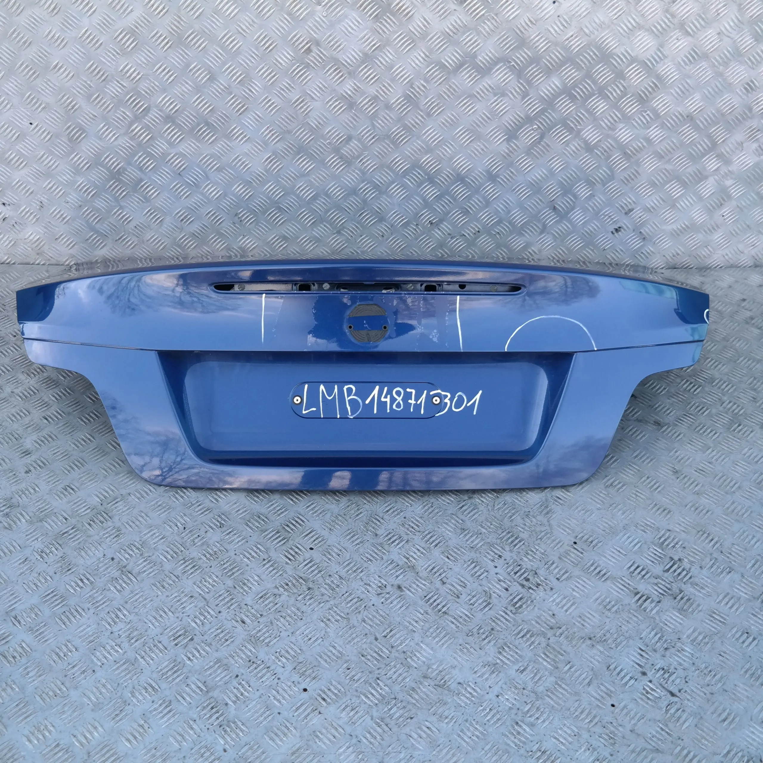 BMW 1 SERIES E82 Coupé Tailgate Bootlid Boot Lid Le Mans Blau Blue Metallic 381