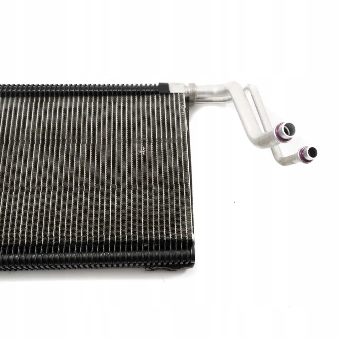 Nagrzewnica Parownik Klimatyzacji do BMW F20 F21 F30 F31 o numerze 6975554 BMW F20 F21 F30 F31 Nagrzewnica Parownik Klimatyzacji - SKU 6975554-1 - Numer Części 6975554