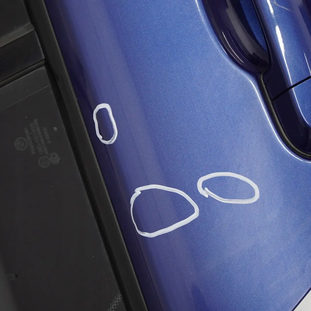 Portiera Posteriore Destra le Mans Blu Metallizzato - 381 per BMW E90 con numero di parte 7203648 BMW E90 Portiera Posteriore Destra le Mans Blu Metallizzato - 381 - SKU 7203648-LMB1 - Numero di parte 7203648