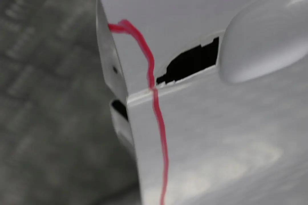 Drzwi prawe przednie przód titansilber do BMW E53 X5 o numerze 8256824 BMW E53 X5 Drzwi prawe przednie przód titansilber - SKU 8256824-TS2 - Numer Części 8256824