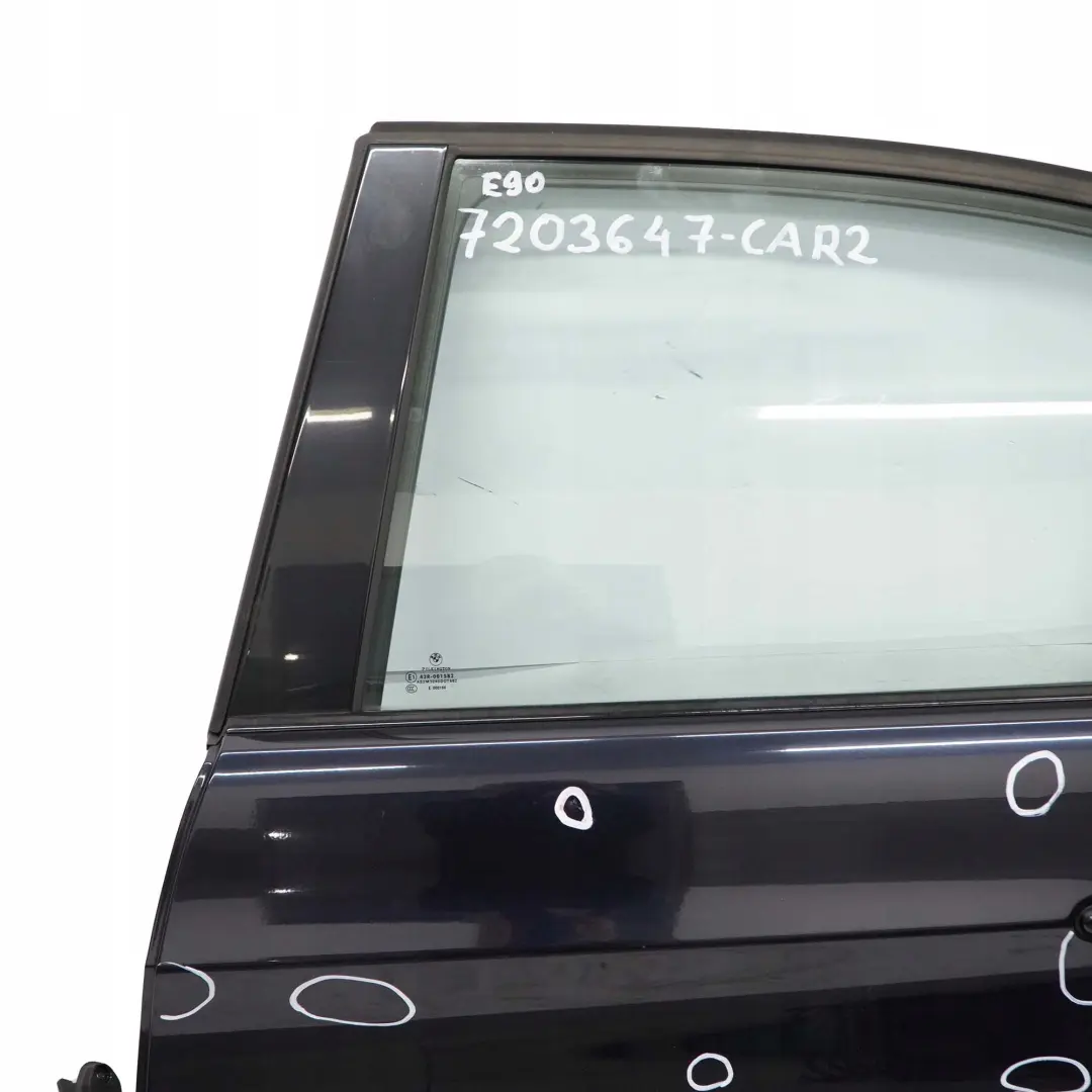 Puerta Trasera Izquierda Carbonschwarz Negro Carbono Metalizado - 416 para BMW E90 2 con número de pieza 7203647 BMW E90 2 Puerta Trasera Izquierda Carbonschwarz Negro Carbono Metalizado - 416 - SKU 7203647-CAR2 - Número de pieza 7203647