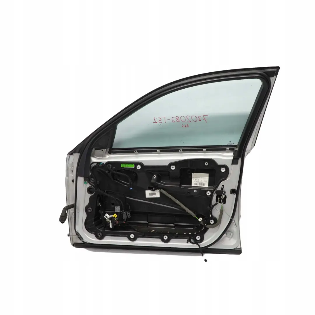 Puerta Delantera Derecha Titansilber Titan Silver Metallic 354 para BMW E65 E66 con número de pieza 7202082 BMW E65 E66 Puerta Delantera Derecha Titansilber Titan Silver Metallic 354 - SKU 7202082-TS2 - Número de pieza 7202082