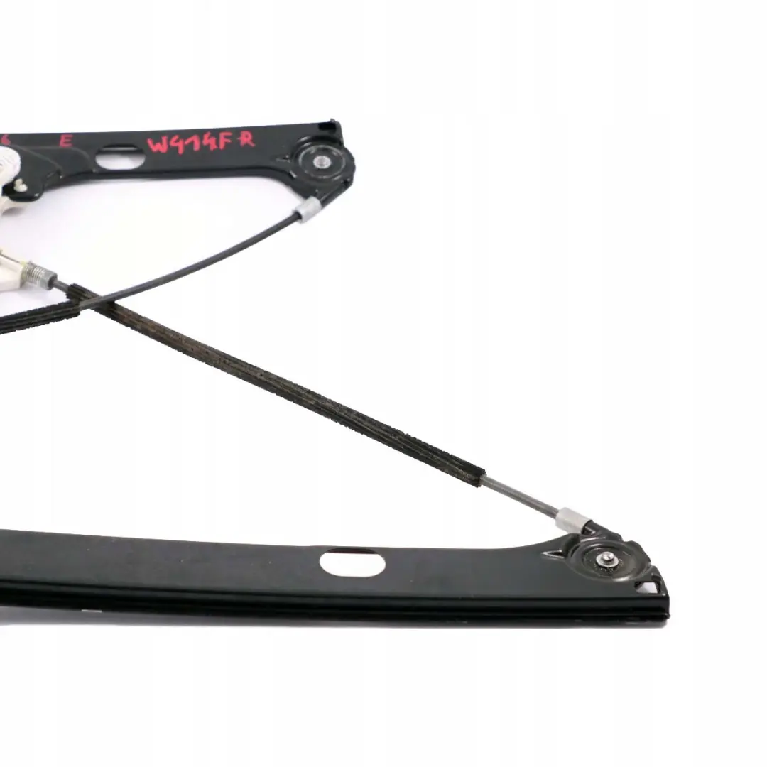 Mercedes-Benz Vaneo W414 Front Right Door O/S Window Electric Lifter Motor to with Part number A4147200346 Mercedes-Benz Vaneo W414 Front Right Door O/S Window Electric Lifter Motor - SKU A4147200346 - Part number A4147200346