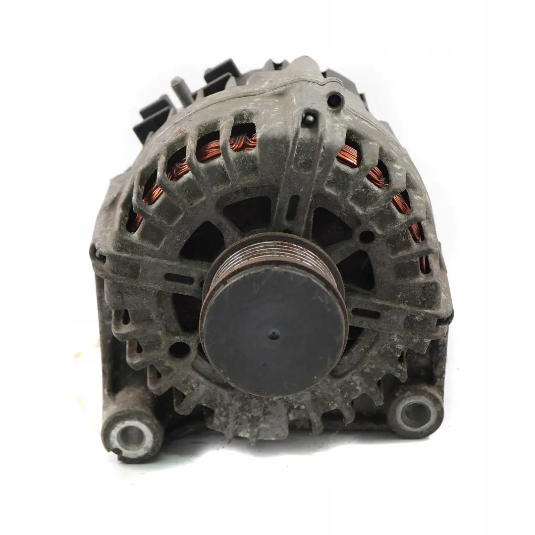 Alternator 175A 150 14V do BMW E90 E91 E92 E93 Diesel o numerze 8507623 BMW E90 E91 E92 E93 Diesel Alternator 175A 150 14V - SKU 8507623-1 - Numer Części 8507623