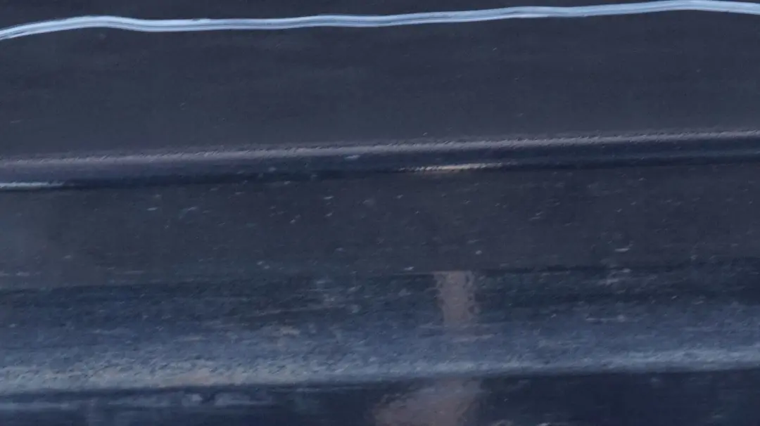 nakładka próg lewy monacoblau A35 do BMW E90 LCI o numerze 0037059 BMW E90 LCI nakładka próg lewy monacoblau A35 - SKU 0037059-MB1 - Numer Części 0037059