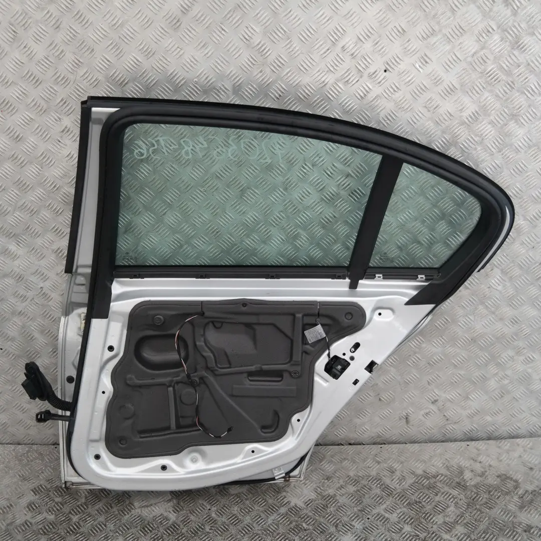BMW 3 E90 Drzwi prawe tylne tył titansilber 354 - SKU 7203648-TS6 - Numer Części 7203648