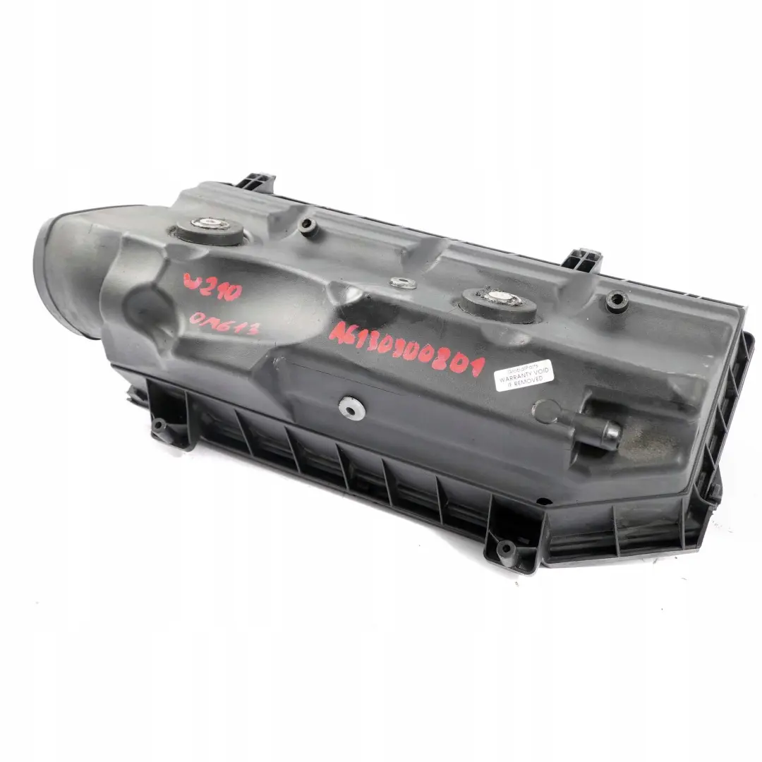 OM613 Diesel Caja del filtro De aire para Mercedes E W210 W220 320 CDI con número de pieza A6130900801 Mercedes E W210 W220 320 CDI OM613 Diesel Caja del filtro De aire - SKU A6130900801 - Número de pieza A6130900801