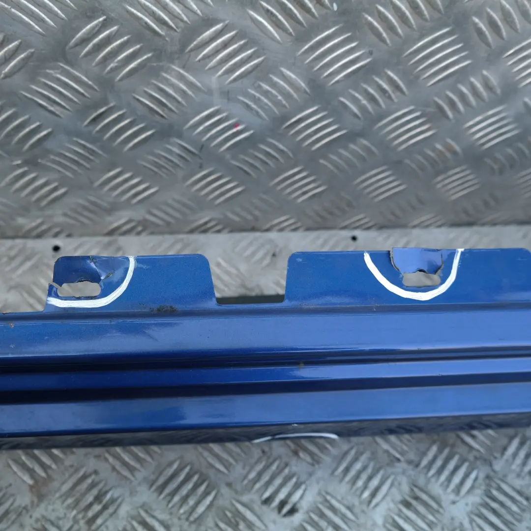 Bas de Porte Couverture Seuil A Gauche Bleu Montego Bleu pour BMW E81 E82 E88 à propos du numéro de pièce 51770036143 BMW E81 E82 E88 Bas de Porte Couverture Seuil A Gauche Bleu Montego Bleu - SKU 0036143-MTB1 - Numéro de pièce 51770036143