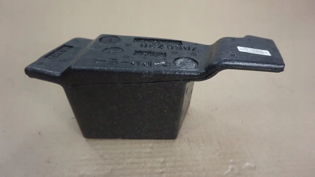 Base Carenatura Portabagagli SX per BMW E81 E87 LCI con numero di parte 7059239 BMW E81 E87 LCI Base Carenatura Portabagagli SX - SKU 7059239-1 - Numero di parte 7059239