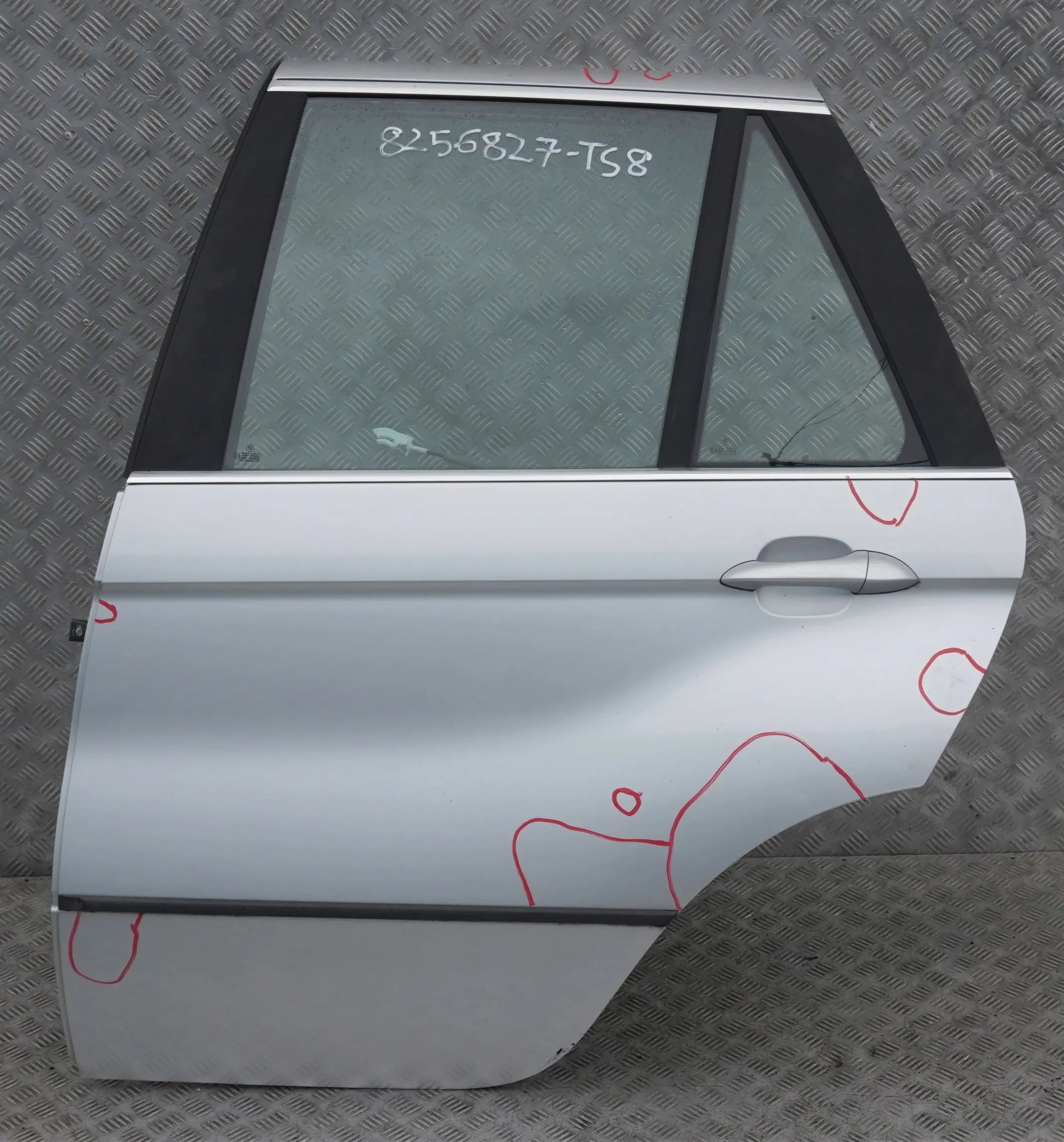 BMW X5 8 E53 Cote Conducteur Porte Arriere Gauche Argent Titane Metallise