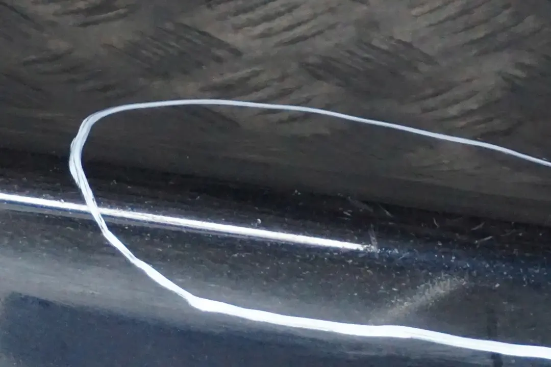 BMW E90 E91 Listello Portiera Apertura Gonna SX Nero Carbone Metallizzato - SKU 0032951-CAR3 - Numero di parte 0032951