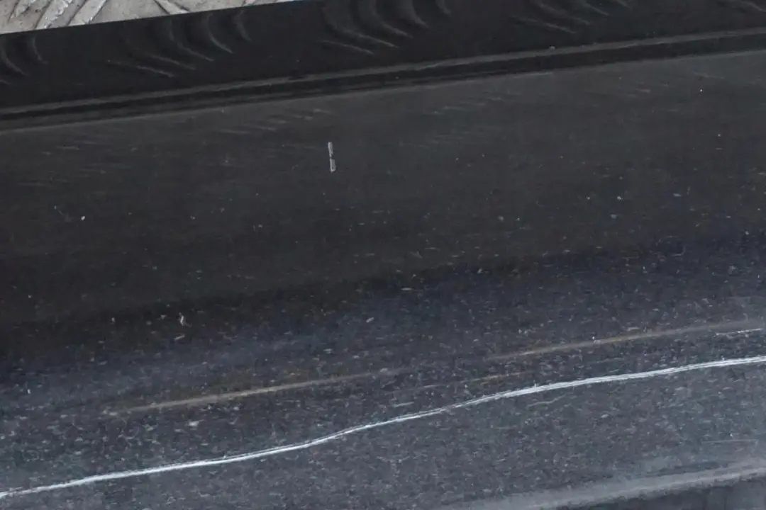 Sill Strip Side Skirt Right O/S Carbonschwarz Black - 416 to BMW 3 E90 E91 M Sport with Part number 0033440 BMW 3 E90 E91 M Sport Sill Strip Side Skirt Right O/S Carbonschwarz Black - 416 - SKU 0033440-CAR1 - Part number 0033440