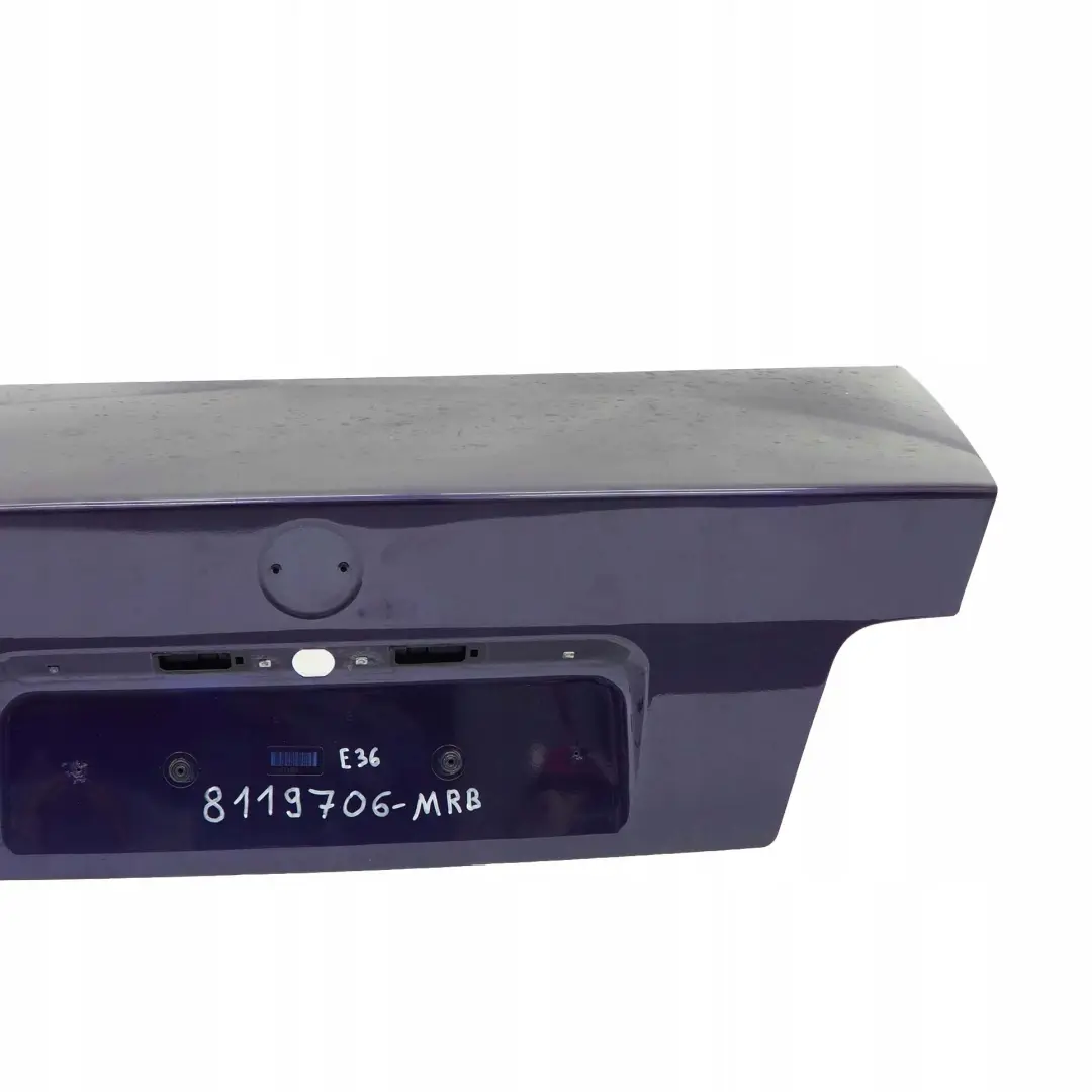 Klapa bagażnika tył Montrealblau do BMW E36 Sedan o numerze 8262029 BMW E36 Sedan Klapa bagażnika tył Montrealblau - SKU 8119706-MRB - Numer Części 8262029