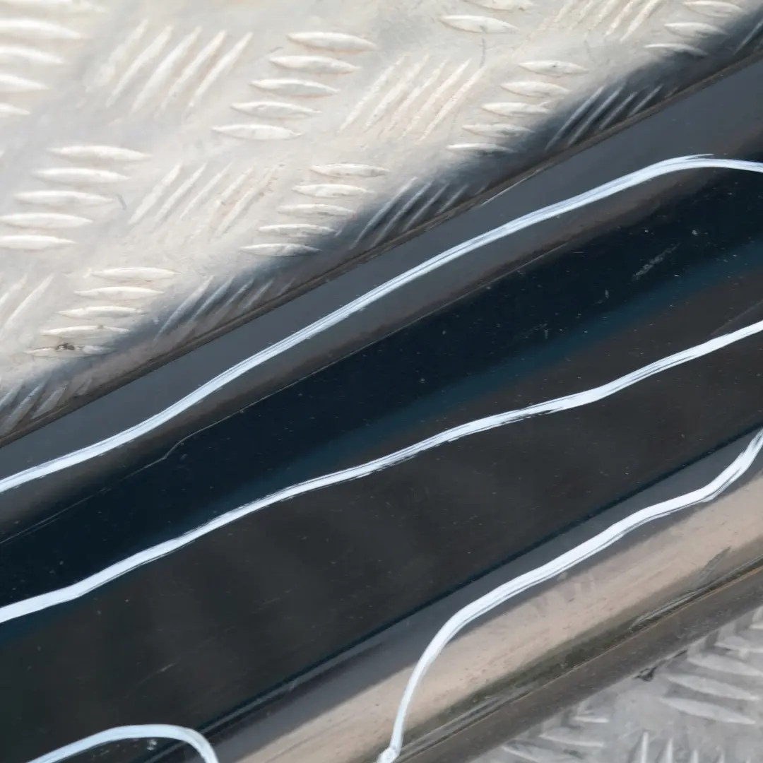 BMW E90 listwa nakładka próg lewy schwarz II 668 - SKU 0032951-SCH9 - Numer Części 32951