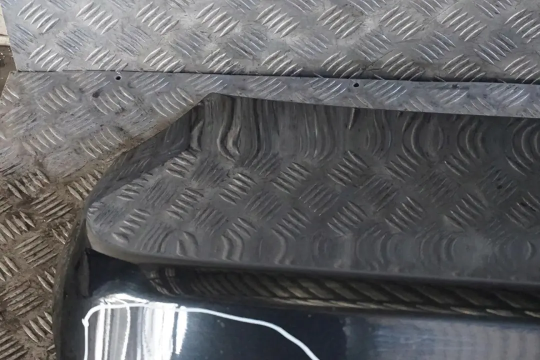 Klapa tylna tył black saphire do BMW 7 E65 E66 o numerze 7049252 BMW 7 E65 E66 Klapa tylna tył black saphire - SKU 7049252-BS2 - Numer Części 7049252