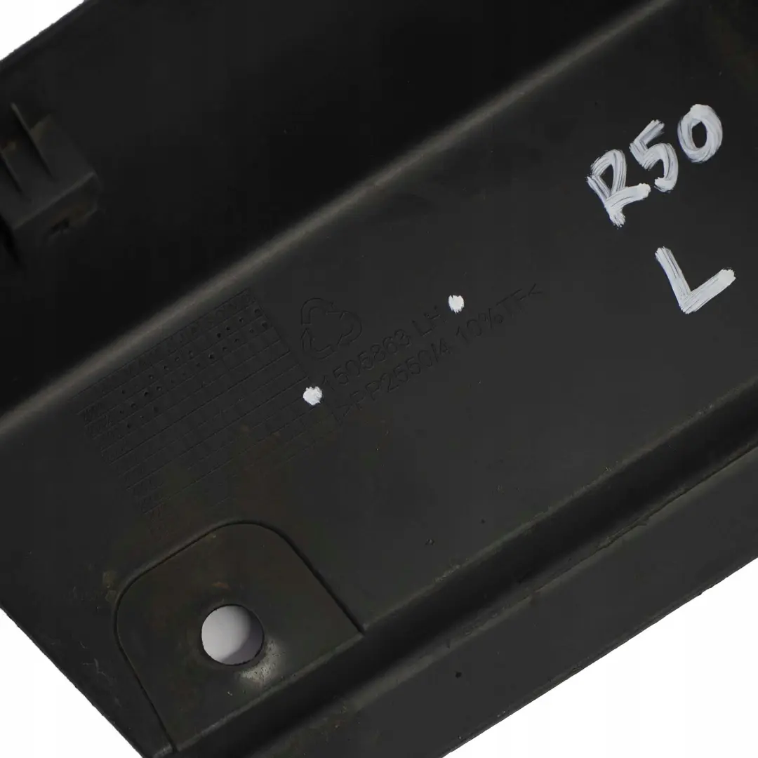 Rivestimento laterale Gonna Pannello Sinistro Nero per Mini R50 con numero di parte 1505863 Mini R50 Rivestimento laterale Gonna Pannello Sinistro Nero - SKU 1505863 - Numero di parte 1505863
