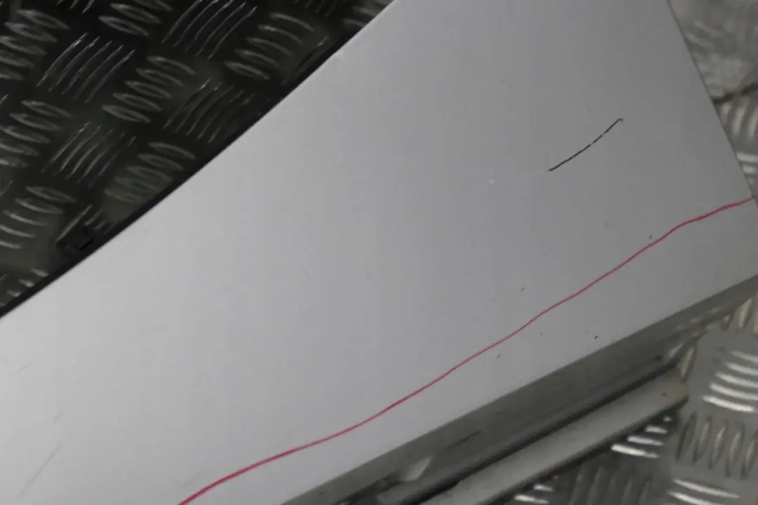 BMW Z4 E85 E86 3 Right O/S Sill Strip Skirt Kick Panel Titansilber Silver - 354 - SKU 0031108-TS3 - Part number 0031108