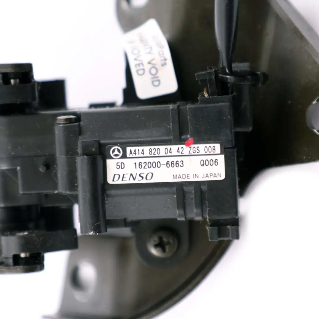 W414 Silniczek szyby lewy tył do MERCEDES Vaneo o numerze A4148200442 MERCEDES Vaneo W414 Silniczek szyby lewy tył - SKU A4148200442 - Numer Części A4148200442