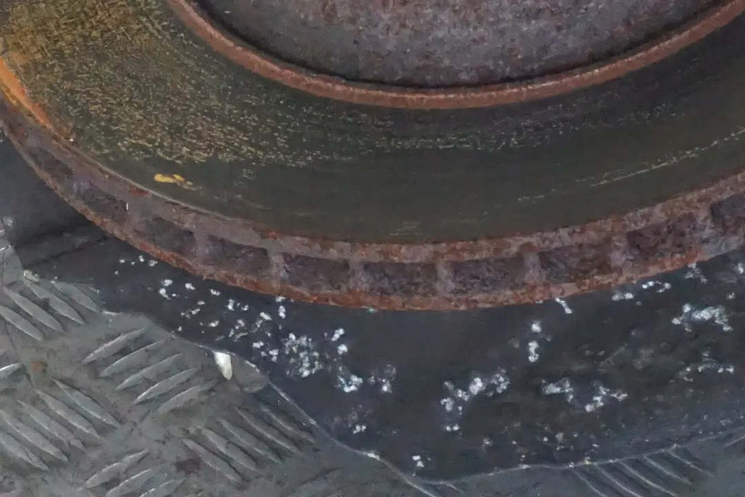 N62 333HP Amortyzator zwrotnica prawa do BMW E65 745i o numerze 6786534 BMW E65 745i N62 333HP Amortyzator zwrotnica prawa - SKU 6786534 - Numer Części 6786534