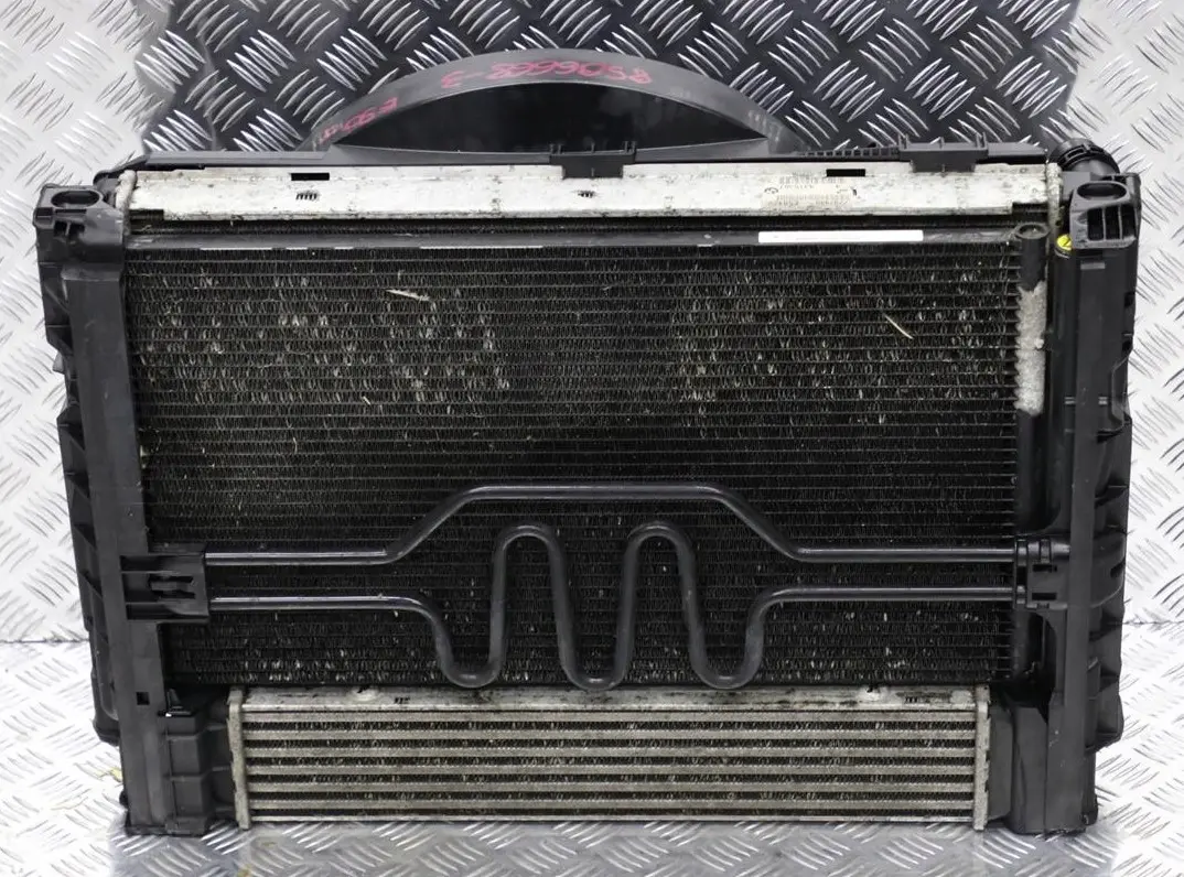 Radiator Cooling Pusher Fan 400W 7588974 to BMW 1 3 Series E81 E87 E90 E91 Diesel with Part number 8506668 BMW 1 3 Series E81 E87 E90 E91 Diesel Radiator Cooling Pusher Fan 400W 7588974 - SKU 8506668 - Part number 8506668