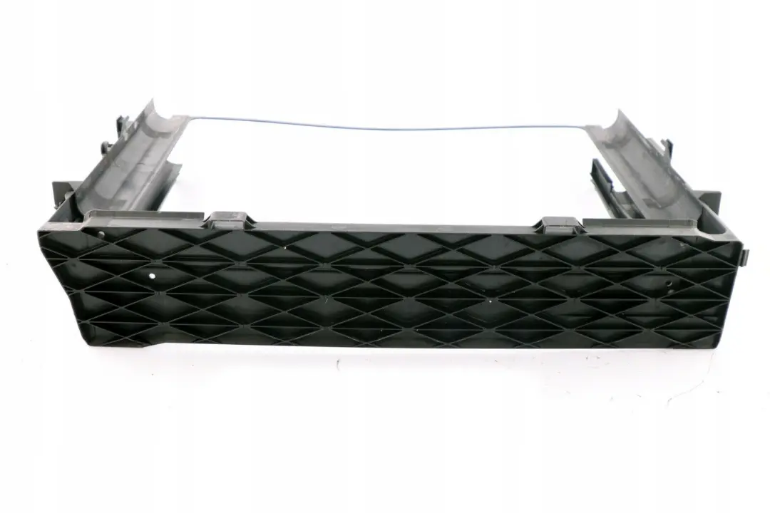 Raffreddamento Del Motore K?hlermodul Tr?gergeh?use per BMW E65 E66 con numero di parte 7507970 BMW E65 E66 Raffreddamento Del Motore K?hlermodul Tr?gergeh?use - SKU 7507970 - Numero di parte 7507970