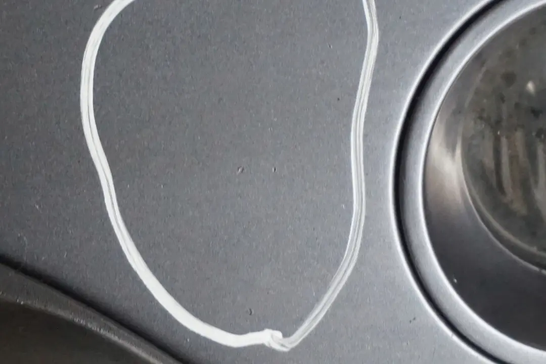 Zderzak przedni przód Stahlgrau do BMW E53 X5 o numerze 0010150 BMW E53 X5 Zderzak przedni przód Stahlgrau - SKU 0010150-STH - Numer Części 0010150