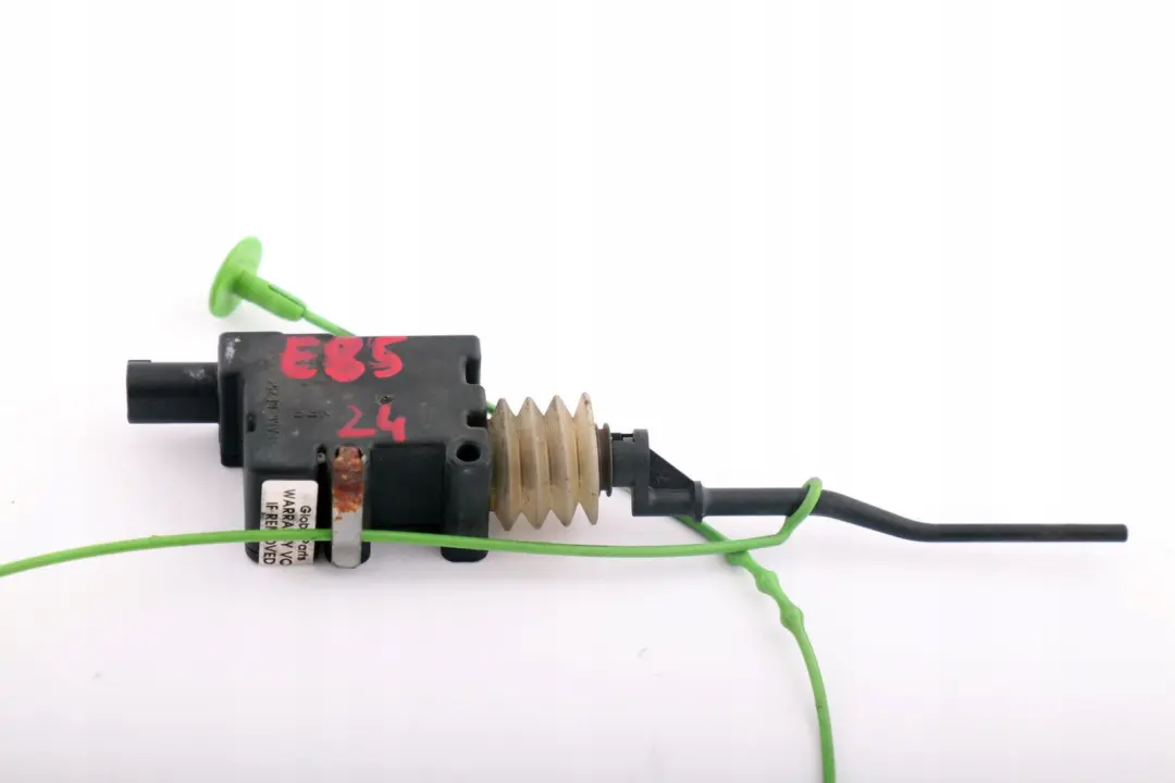 Reihe E85 E86 Cabrio Roadster Stellantrieb Einfüllklappe für BMW Z4 mit Teilenummer 8377426 BMW Z4 Reihe E85 E86 Cabrio Roadster Stellantrieb Einfüllklappe - SKU 6987628 - Teilenummer 8377426