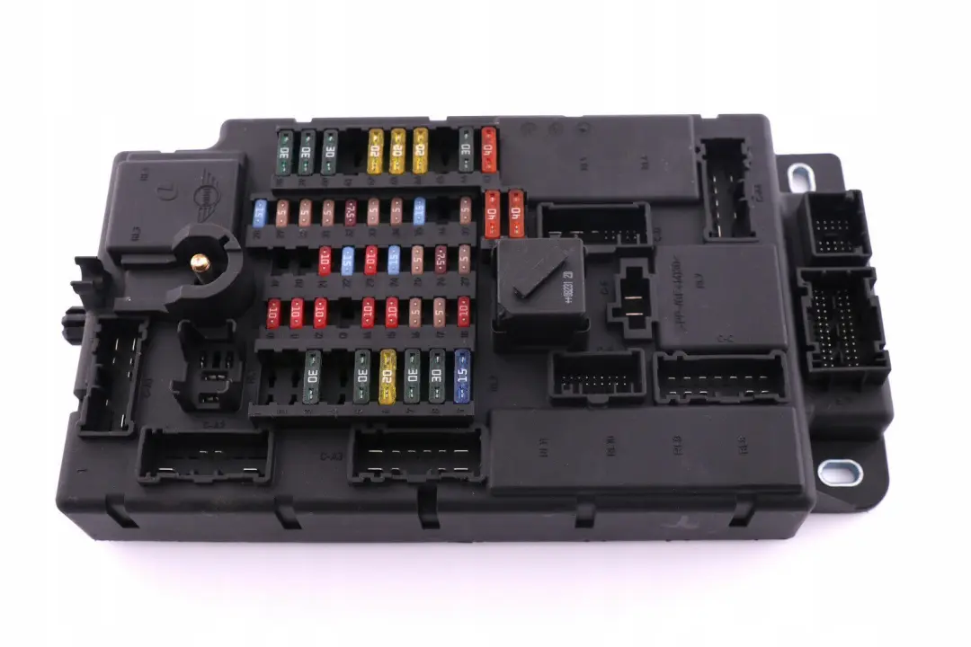 Boîtier De Distribution De Fusibles M3 Unité Électrique pour Mini R56 à propos du numéro de pièce 3453737 Mini R56 Boîtier De Distribution De Fusibles M3 Unité Électrique - SKU 3453737 - Numéro de pièce 3453737
