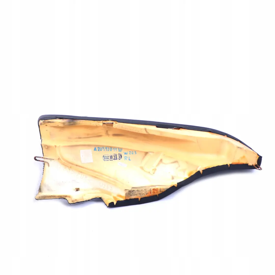 Mercedes-Benz W203 Siege Arriere Reste Housse Carenage Lateral a Gauche pour à propos du numéro de pièce A2039201130 Mercedes-Benz W203 Siege Arriere Reste Housse Carenage Lateral a Gauche - SKU A2039201130 - Numéro de pièce A2039201130