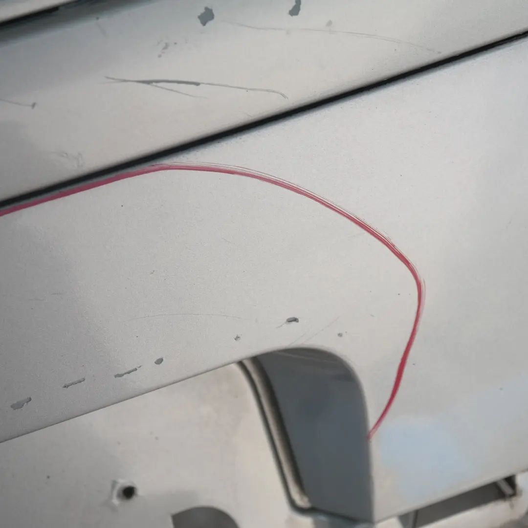 Zderzak tylny tył titansilber 354 do BMW E87 o numerze 32630 BMW E87 Zderzak tylny tył titansilber 354 - SKU 0032630-TS5 - Numer Części 32630