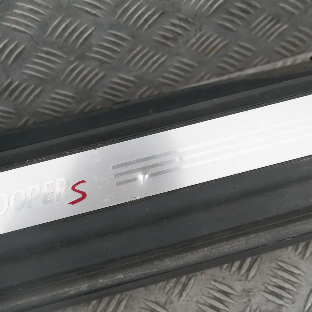 Mini Cooper S 7 R56 R57 R58 R59 LEFT DOOR SILL COVER SIDE SKIRT 7147915 - SKU 7147915-7 - Número de pieza 51777147915