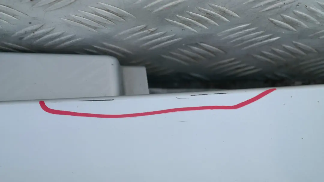 Sill Strip Side Skirt Right O/S Titansilber Silver to BMW 1 Series E87 LCI Cover with Part number 51770036144 BMW 1 Series E87 LCI Cover Sill Strip Side Skirt Right O/S Titansilber Silver - SKU 0036144-TS5 - Part number 51770036144