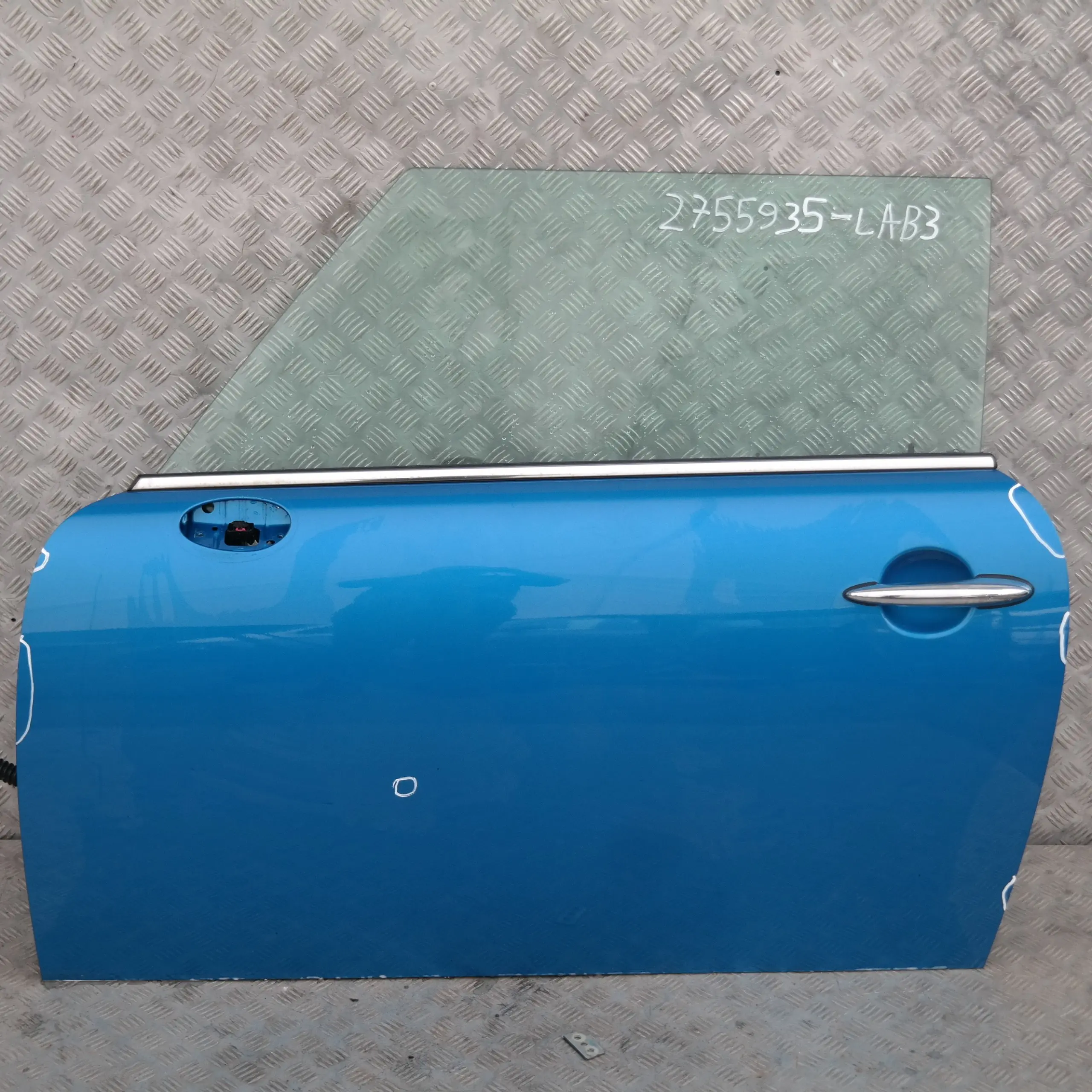 BMW MINI Cooper 3 R55 R56 R57 R58 R59 Door front left N/S Laser Blue Metallic