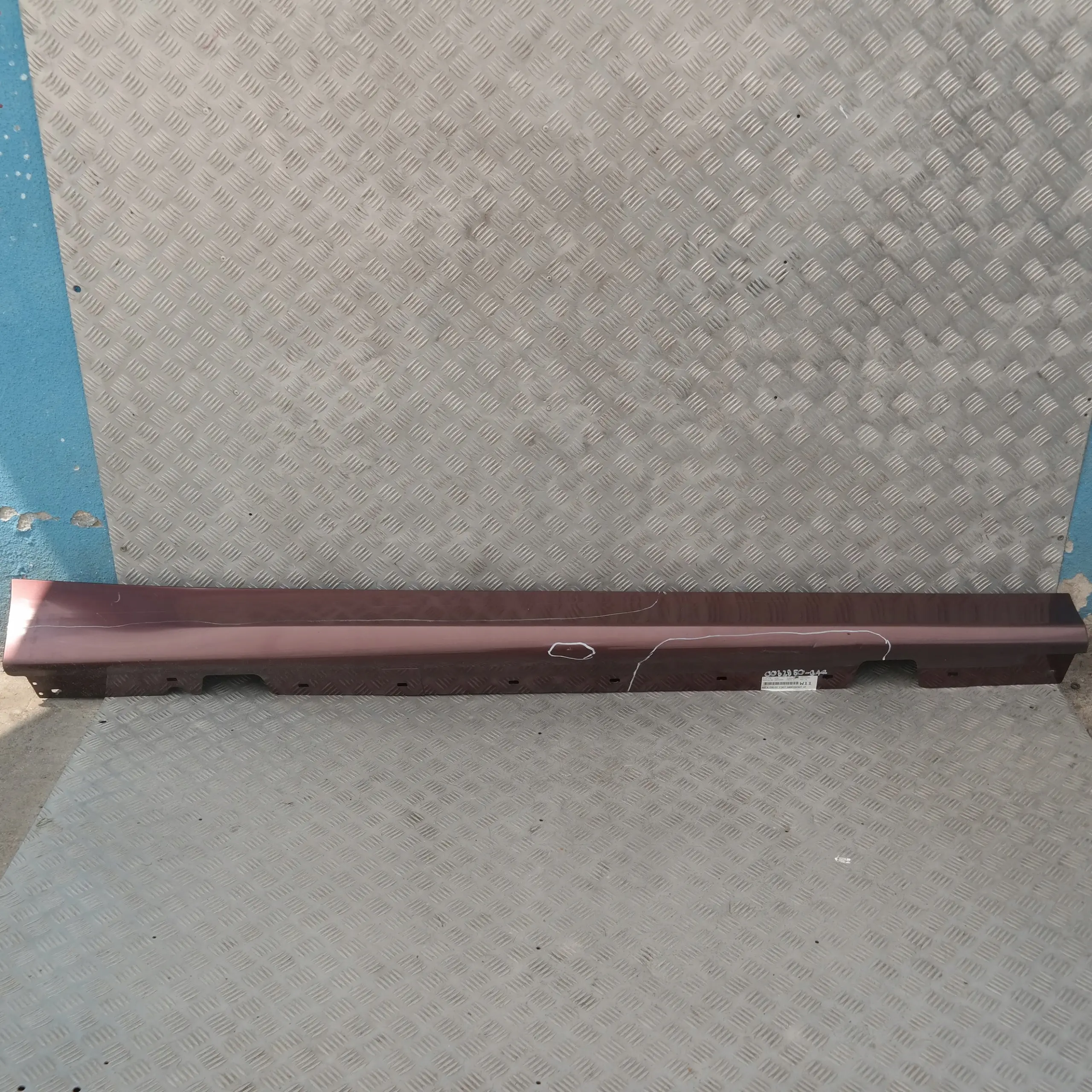 BMW 3 Series E90 E91 Sill Strip Side Skirt Right O/S Barriquerot Barrique Red