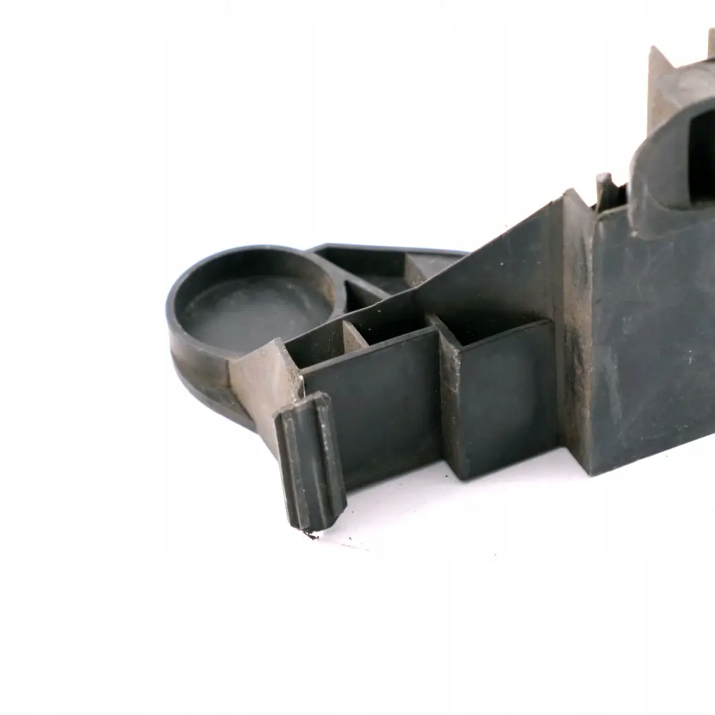 Front Right O/S Wing Panel Fender Support Bracket to BMW E46 Saloon Touring with Part number 7030620 BMW E46 Saloon Touring Front Right O/S Wing Panel Fender Support Bracket - SKU 7030620 - Part number 7030620