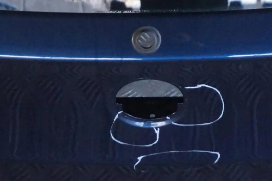 BMW 1 E81 E87 2 Trunk Lid Tailgate Boot Tiefseeblau Deep Sea Blue A76 - SKU 7133898-DSB2 - Part number 7133898