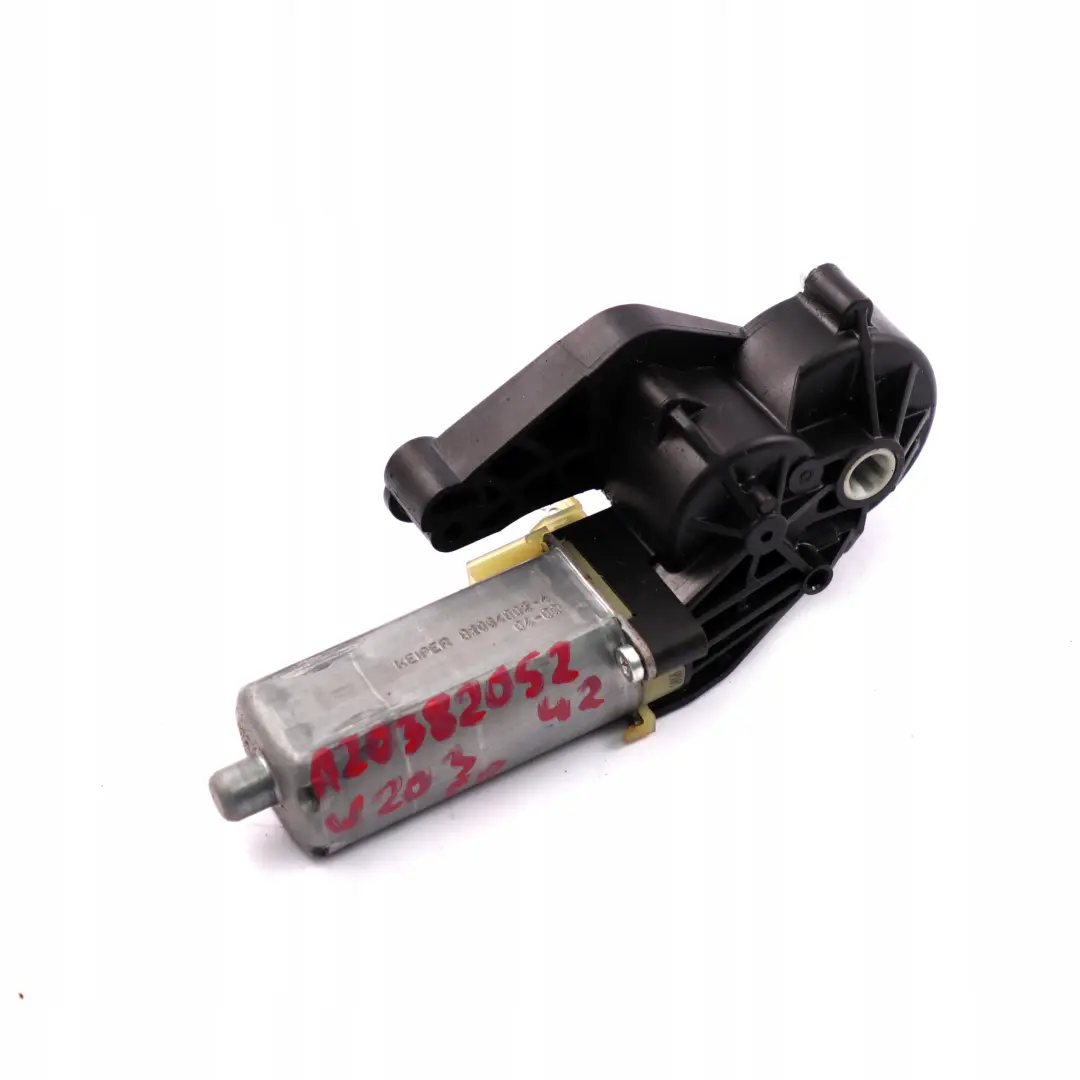 Mercedes-Benz C-Klasse W203 Rücksitz Lehne Motor Links Rechts für mit Teilenummer A2038205242 Mercedes-Benz C-Klasse W203 Rücksitz Lehne Motor Links Rechts - SKU A2038205242 - Teilenummer A2038205242