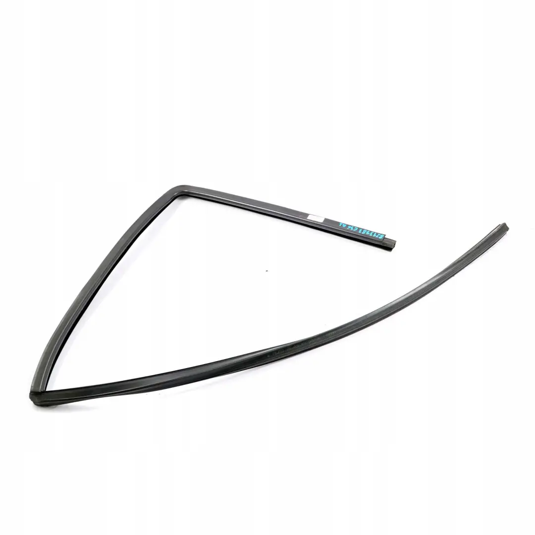 Puerta Ventana Guia Trasera Izquierda Goma Junta para BMW E36 Berlina con número de pieza 8213983 BMW E36 Berlina Puerta Ventana Guia Trasera Izquierda Goma Junta - SKU 8213983 - Número de pieza 8213983