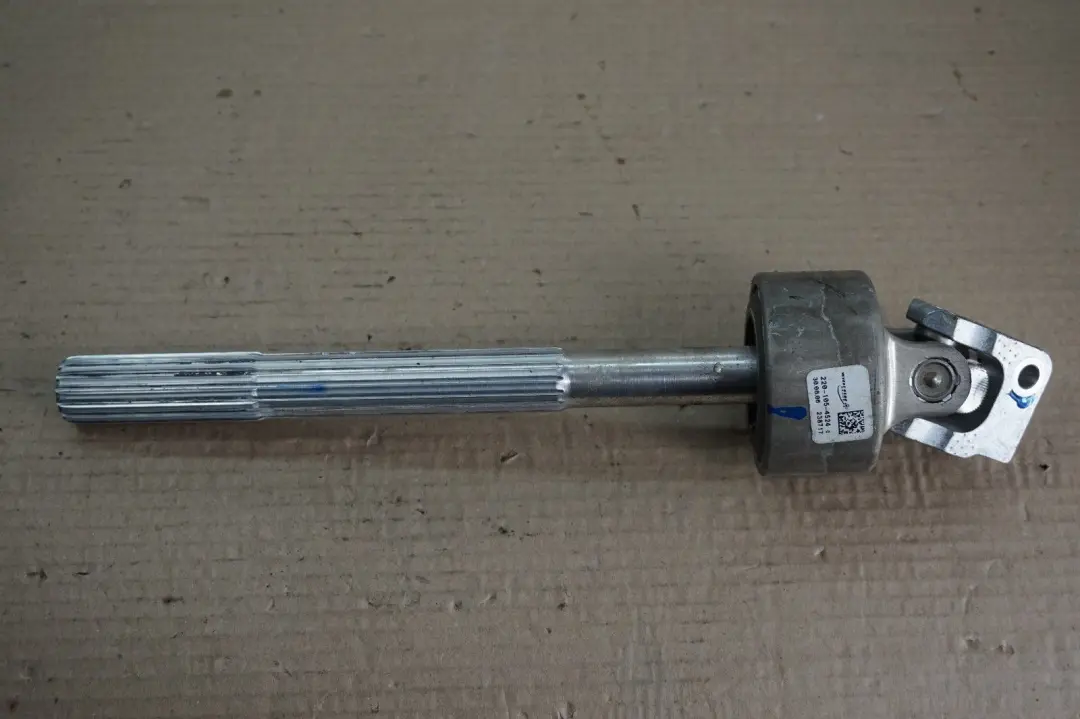 Przegub kolumny kierowniczej dolny BMW E60 E61 E63 do o numerze 6780894 Przegub kolumny kierowniczej dolny BMW E60 E61 E63 - SKU rhd-6780894 - Numer Części 6780894