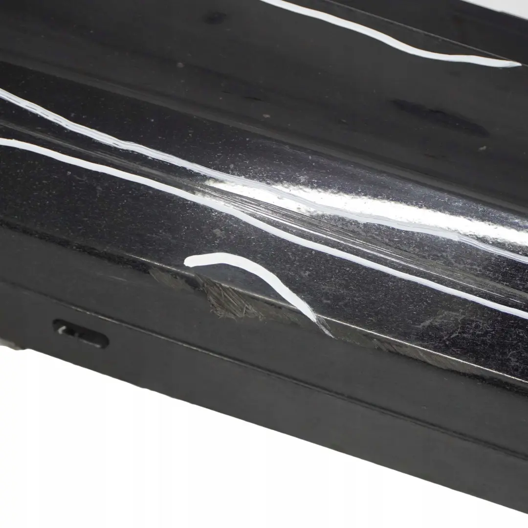 Gonna Laterale Sill Strip Sinistra Schwarz Nero - 668 per BMW E87N LCI con numero di parte 0036145 BMW E87N LCI Gonna Laterale Sill Strip Sinistra Schwarz Nero - 668 - SKU 0036145-SCH6 - Numero di parte 0036145