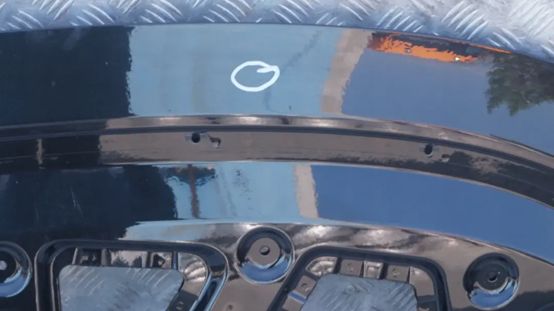 Folding Top Compartment Lid Cover Black Sapphire to BMW 1 Series E88 Convertible with Part number 7188729 BMW 1 Series E88 Convertible Folding Top Compartment Lid Cover Black Sapphire - SKU 7188729-BS - Part number 7188729